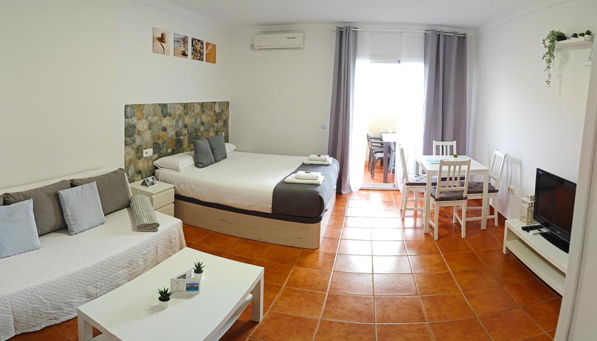 Benalbeach Casa Kito Suite 1ª Linea De Playa Benalmadena Exterior photo