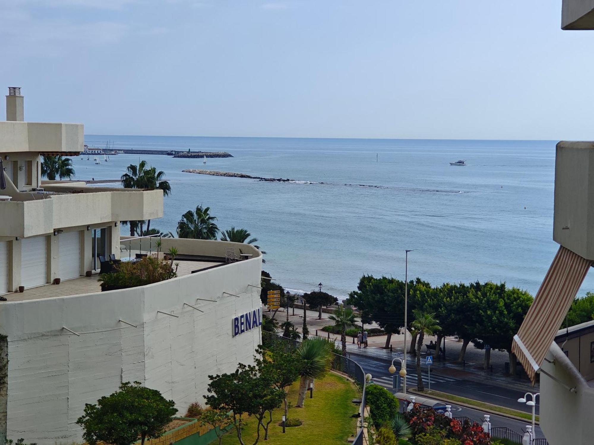 Benalbeach Casa Kito Suite 1ª Linea De Playa Benalmadena Room photo